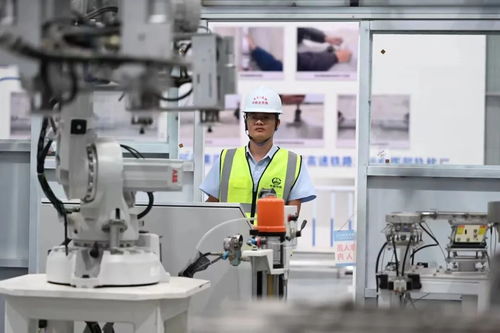 智能工廠工長 在技術(shù)洪流中的社會經(jīng)濟咨詢服務體驗