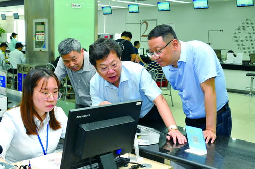 營造更優(yōu)營商環(huán)境，助推經(jīng)濟(jì)高質(zhì)量發(fā)展——江蘇省南京市市場監(jiān)管局助力復(fù)工復(fù)產(chǎn)，打好服務(wù)經(jīng)濟(jì)社會(huì)發(fā)展組合拳